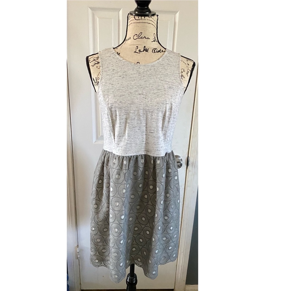 Beautiful grey colored dress good condition